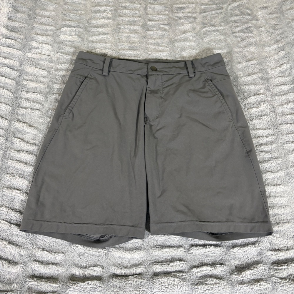 Lululemon Commission Short 9" Warpstreme Obsidian Grey Mens Size 34 AR870